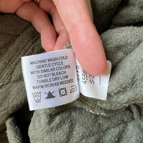 Orvis: Olive Green Quilted Sweatshirt: Size Large - Picture 4 of 7